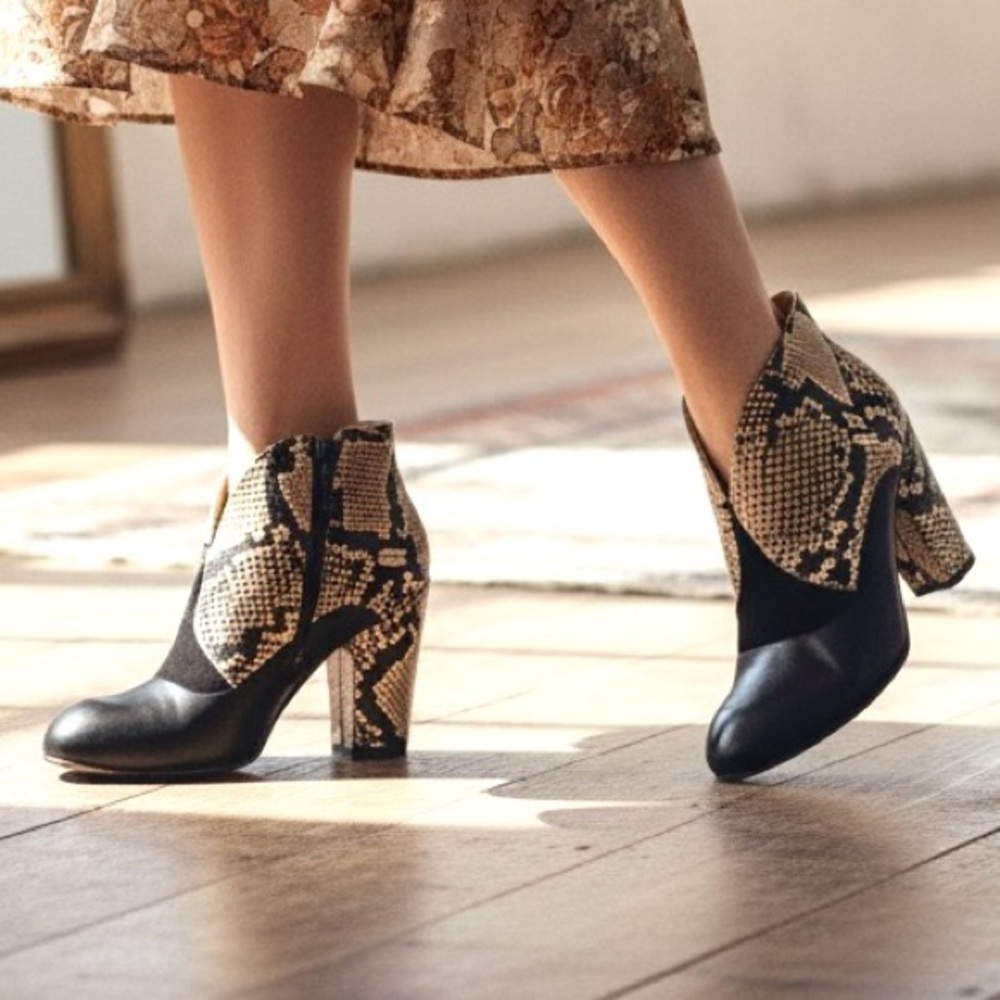 Chie Mihara Black and Tan Snake-Print Leather Ankle Boots